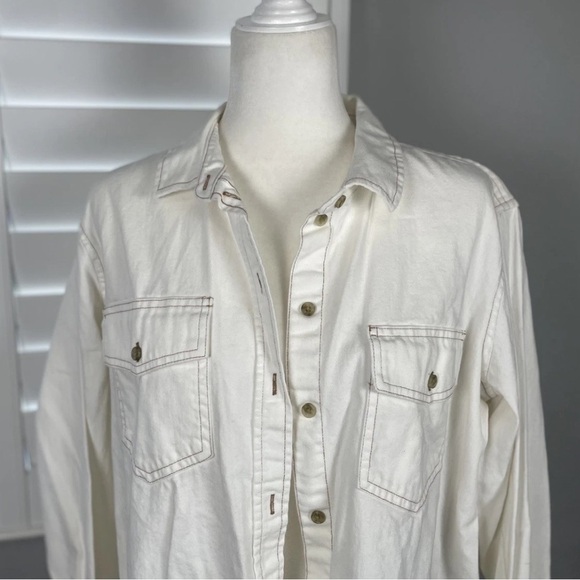 American Eagle Woman’s M Shacket Oversized Off White Denim button down Shirt - Picture 2 of 14